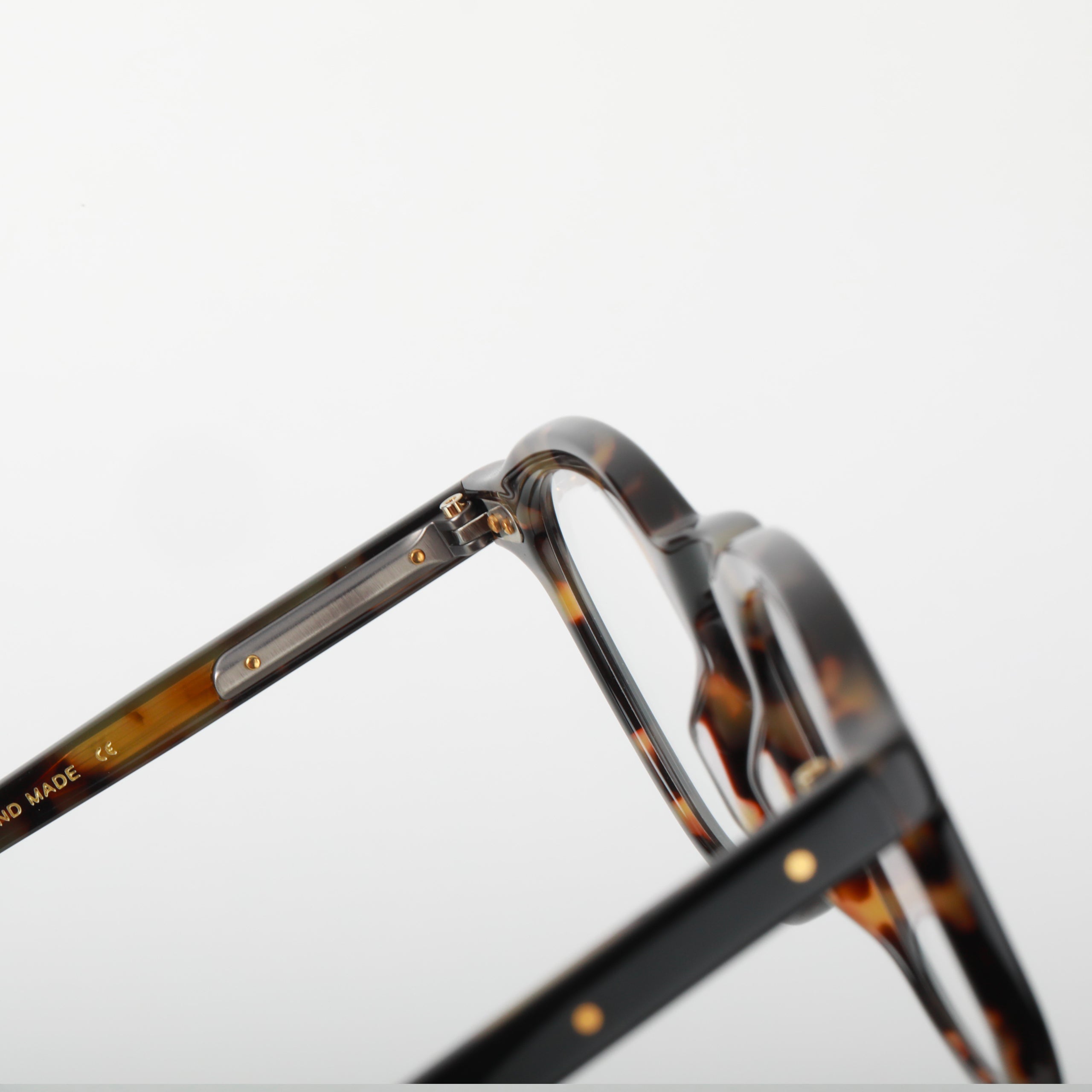 #Couleur_Black & Tortoise