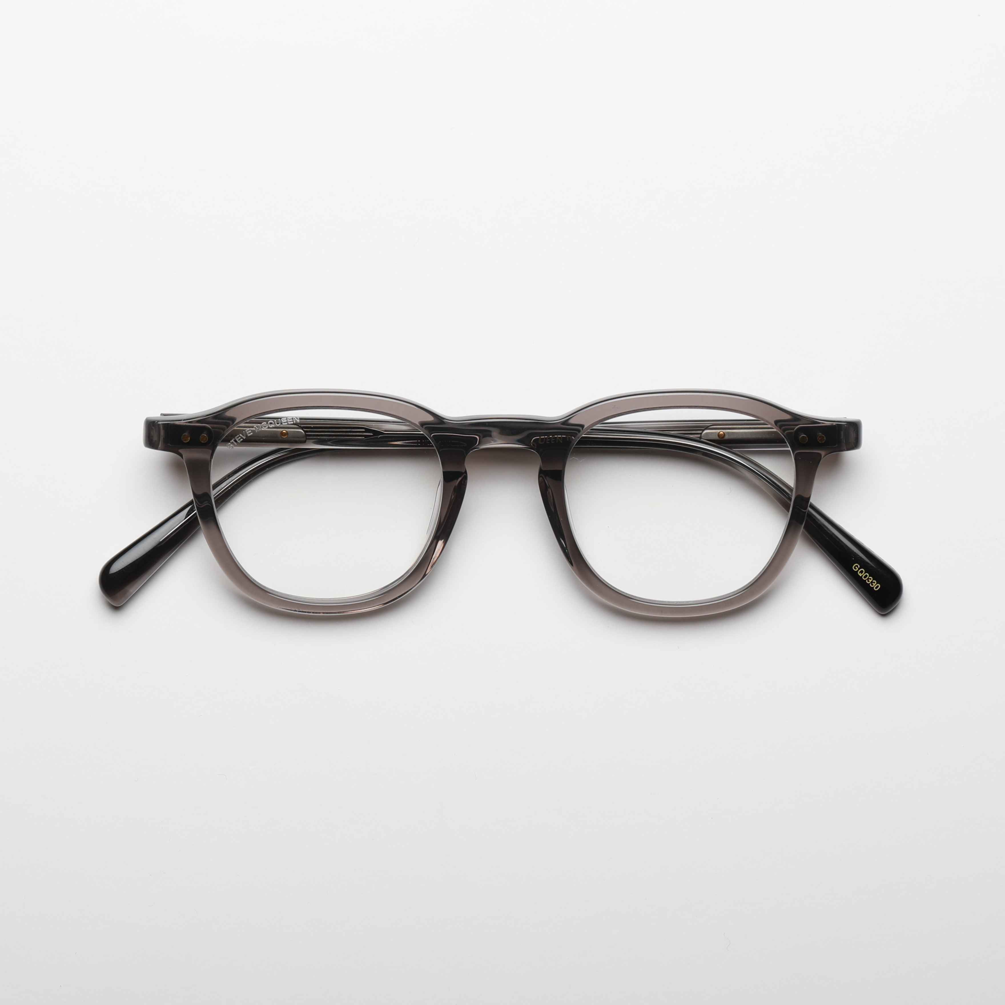 #Couleur_Crystal Grey