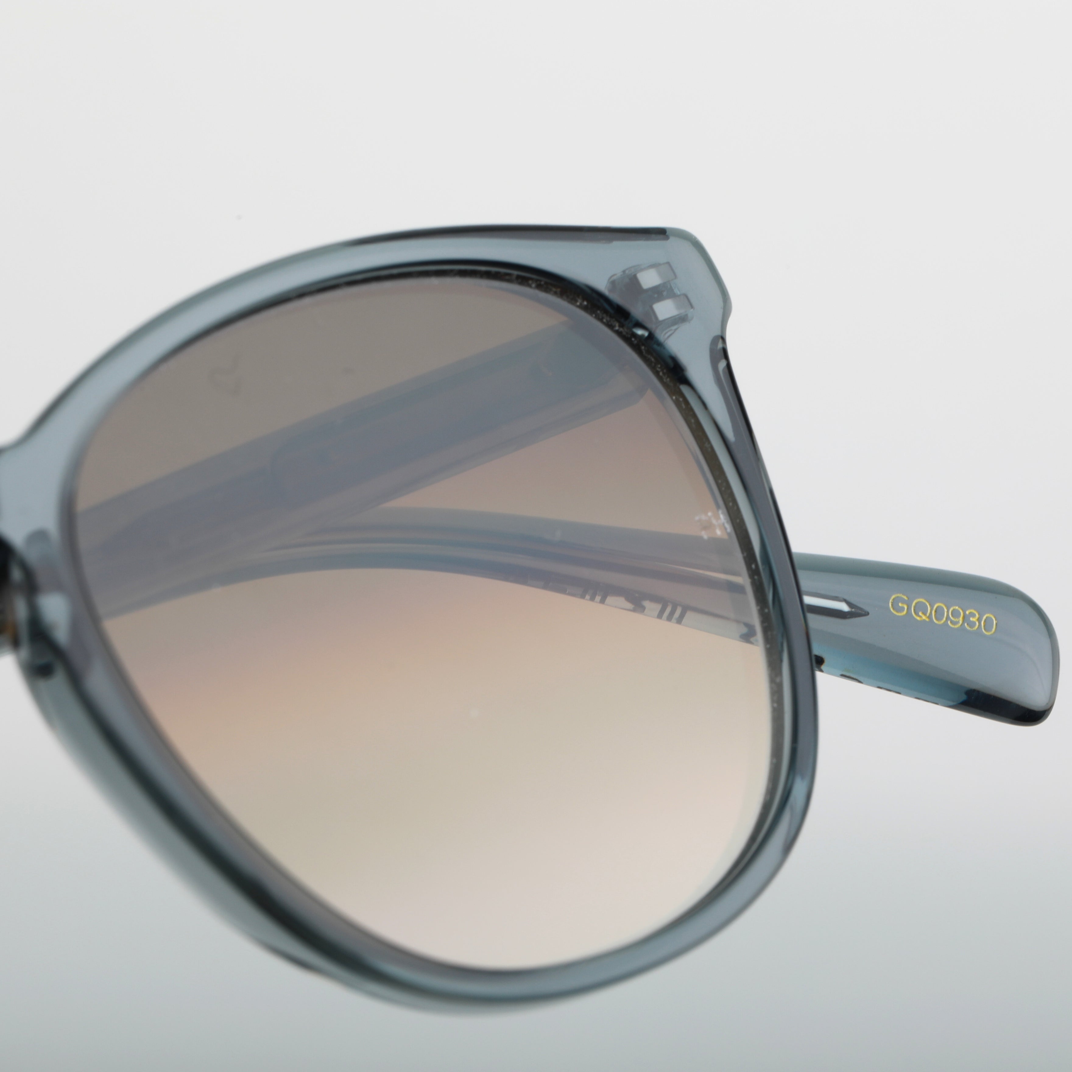 #Couleur_Crystal Blue