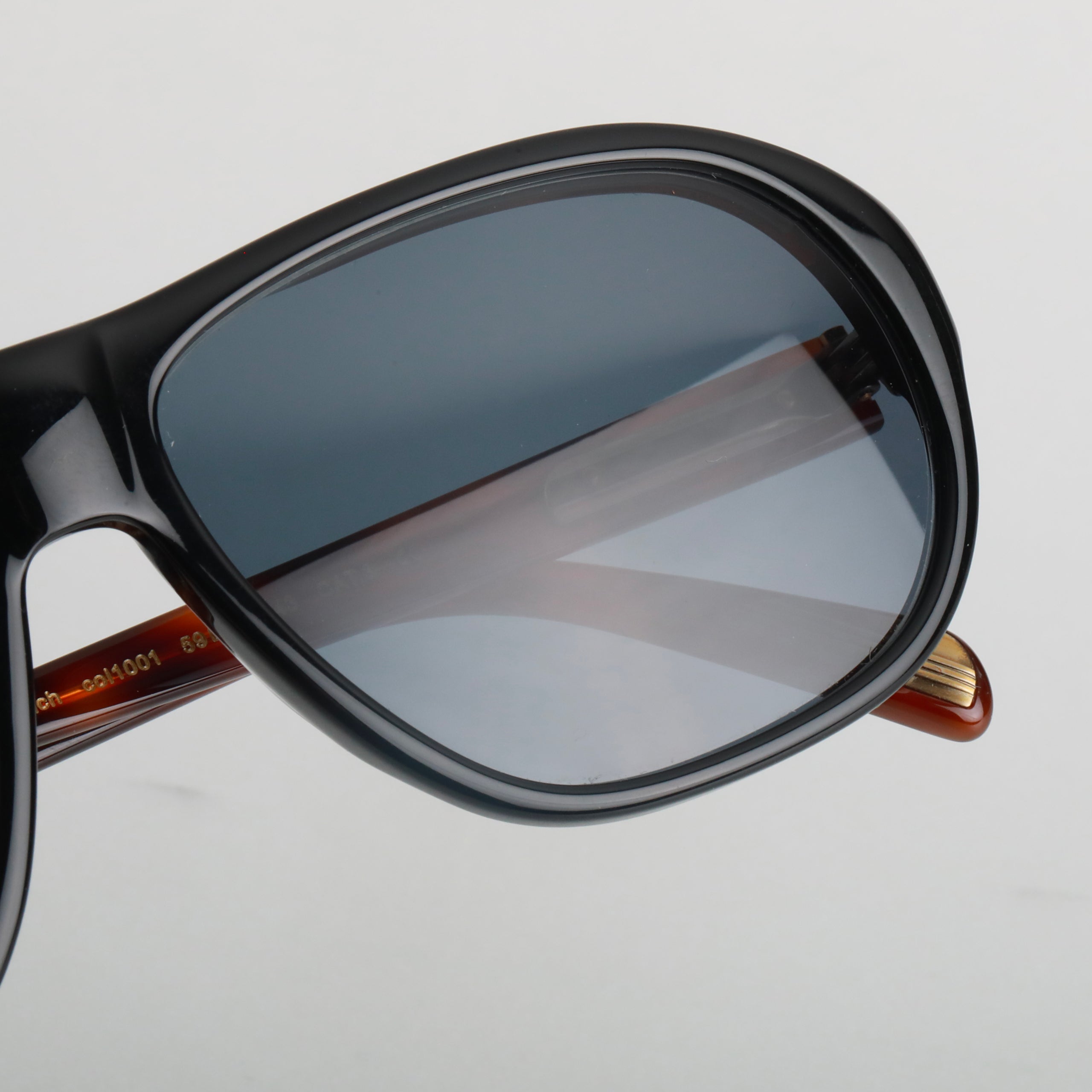 #Couleur_Black & Tortoise Temples
