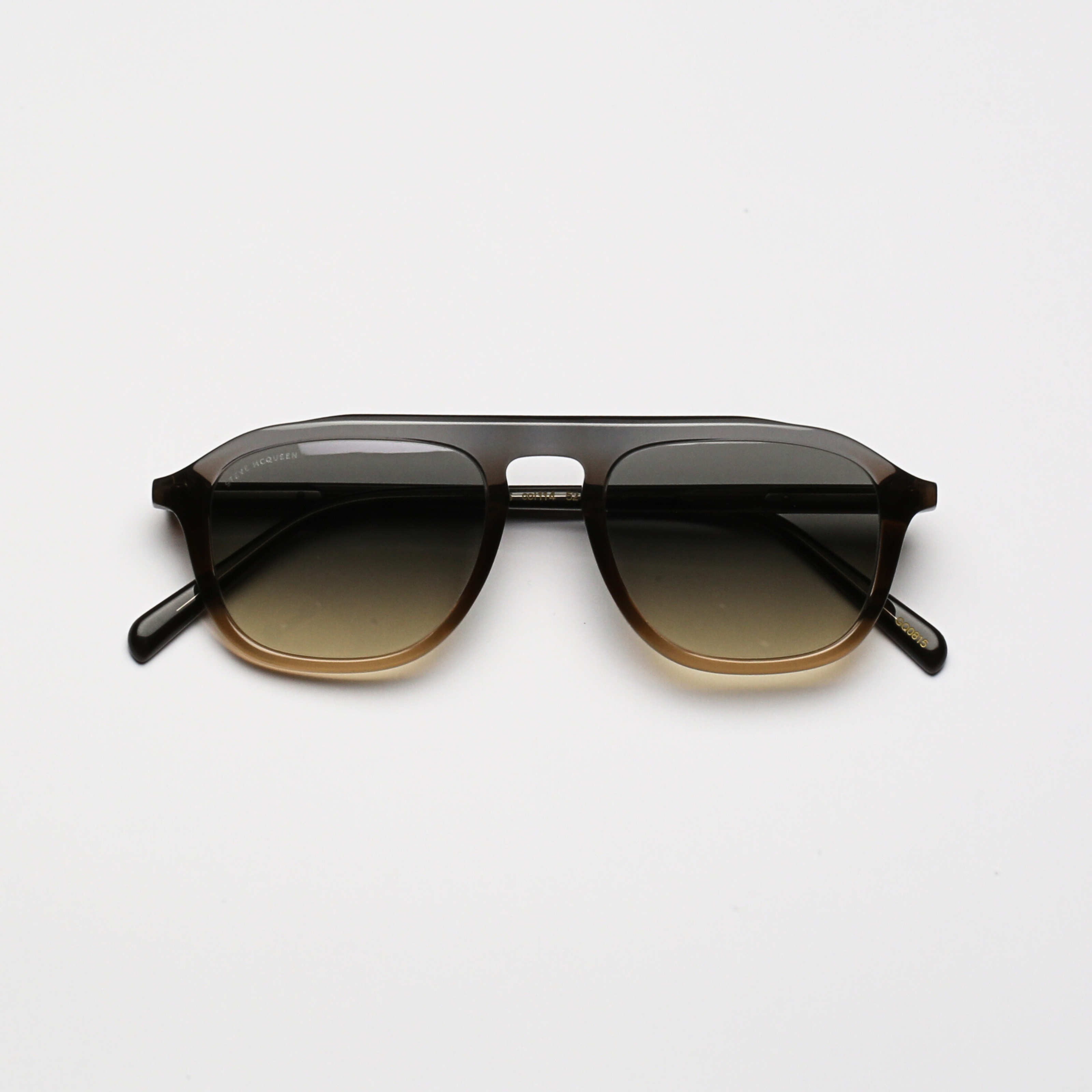 #Couleur_Blue to Clear Brown