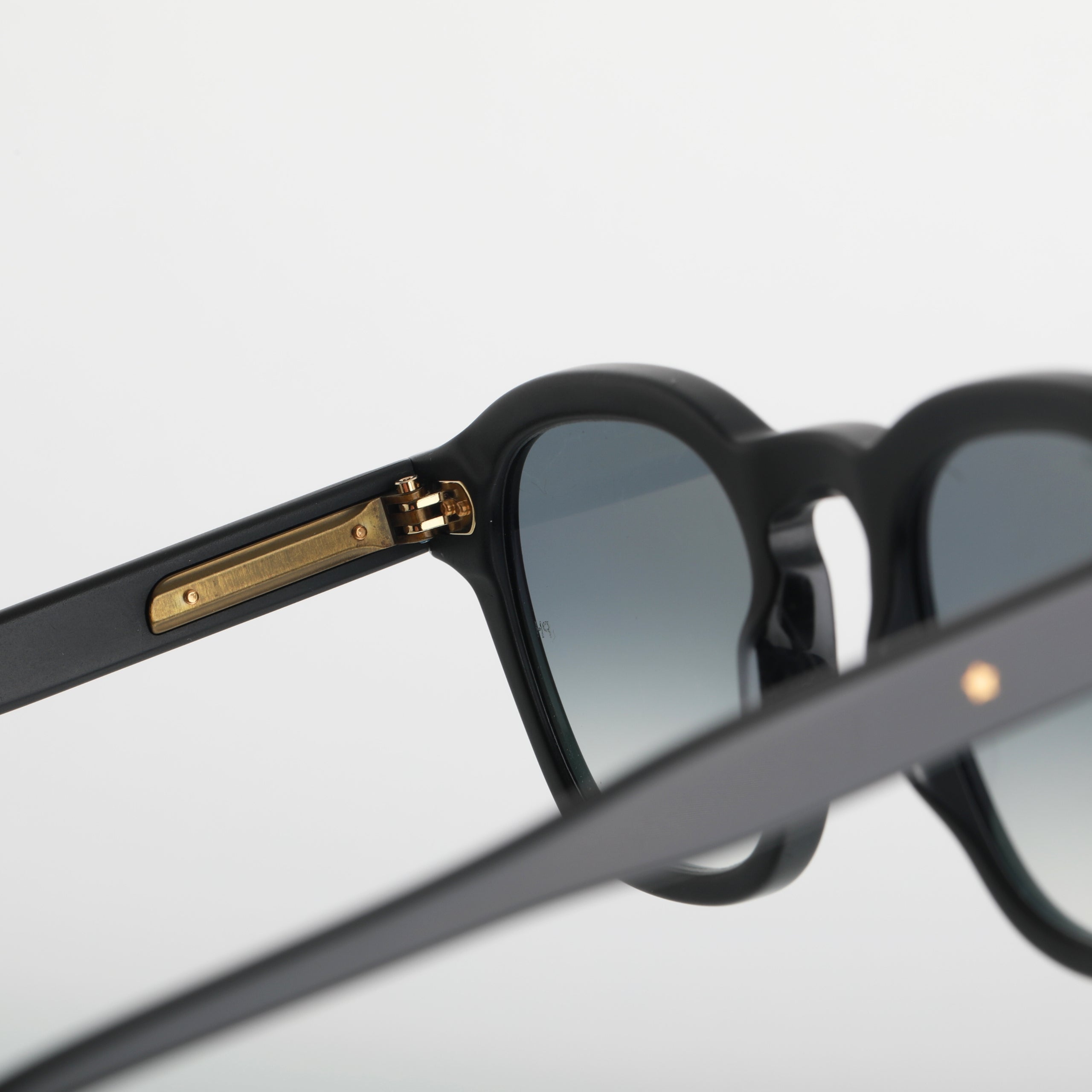 #Couleur_Shiny & Matte Black