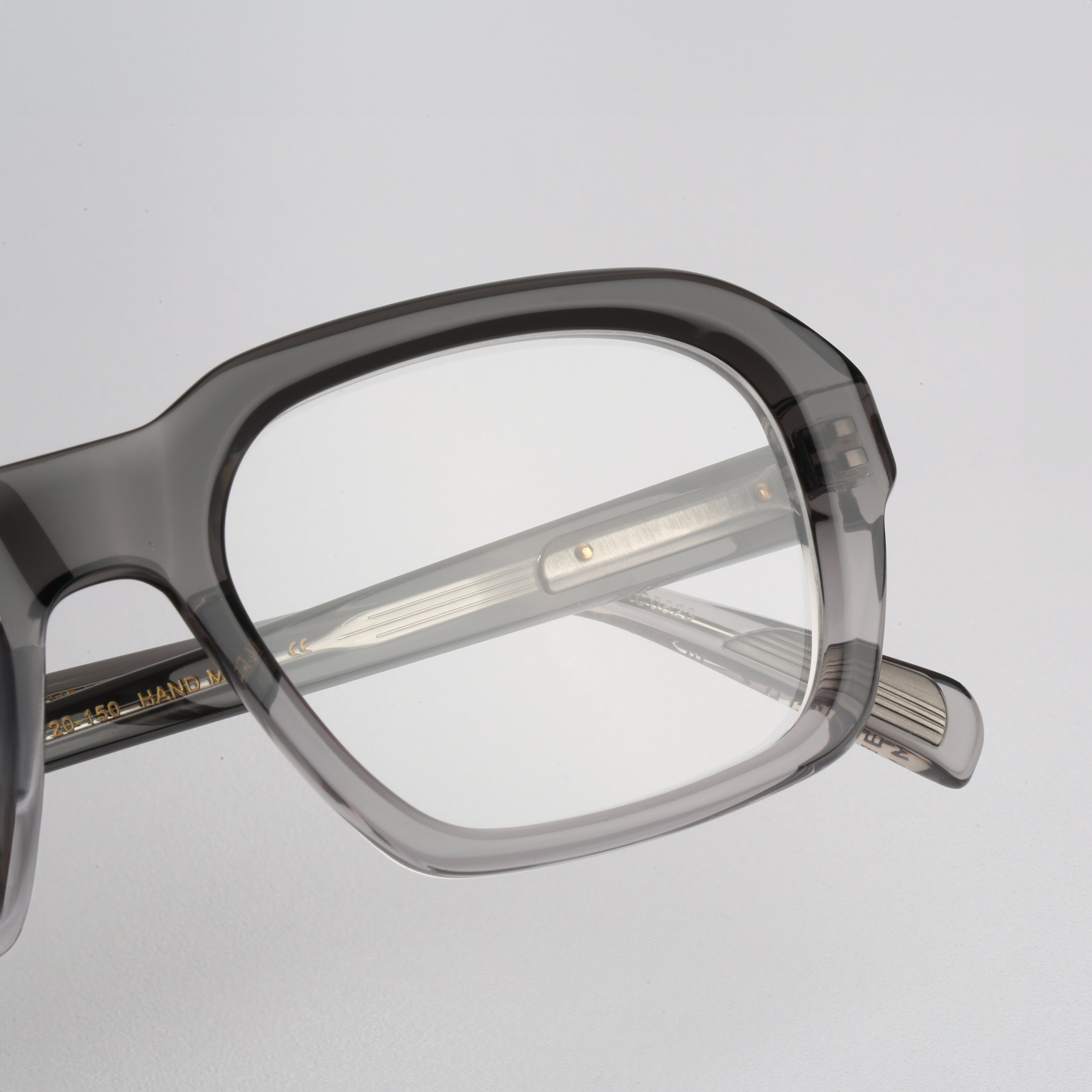 #Couleur_Black to Crystal