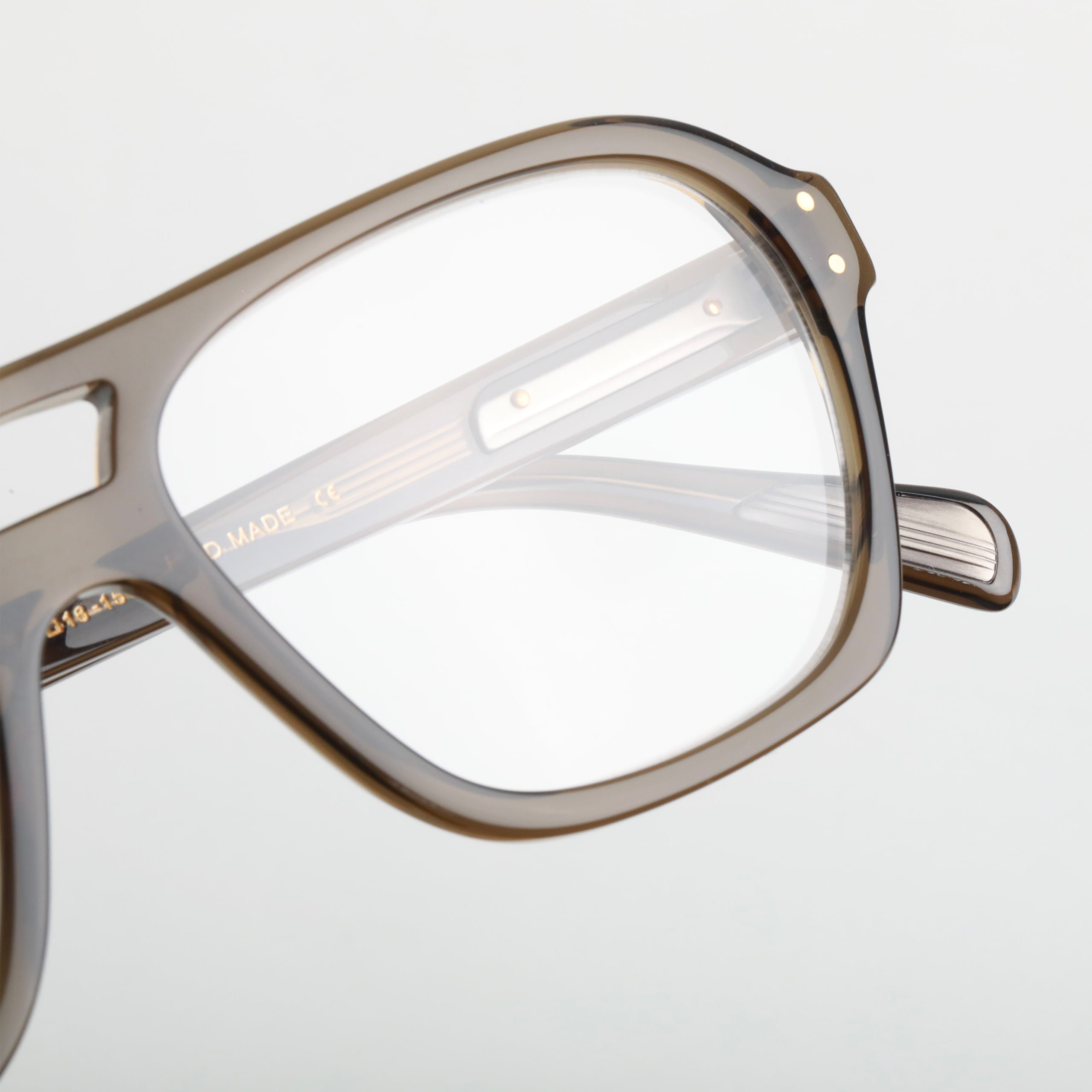 #Couleur_Crystal Khaki