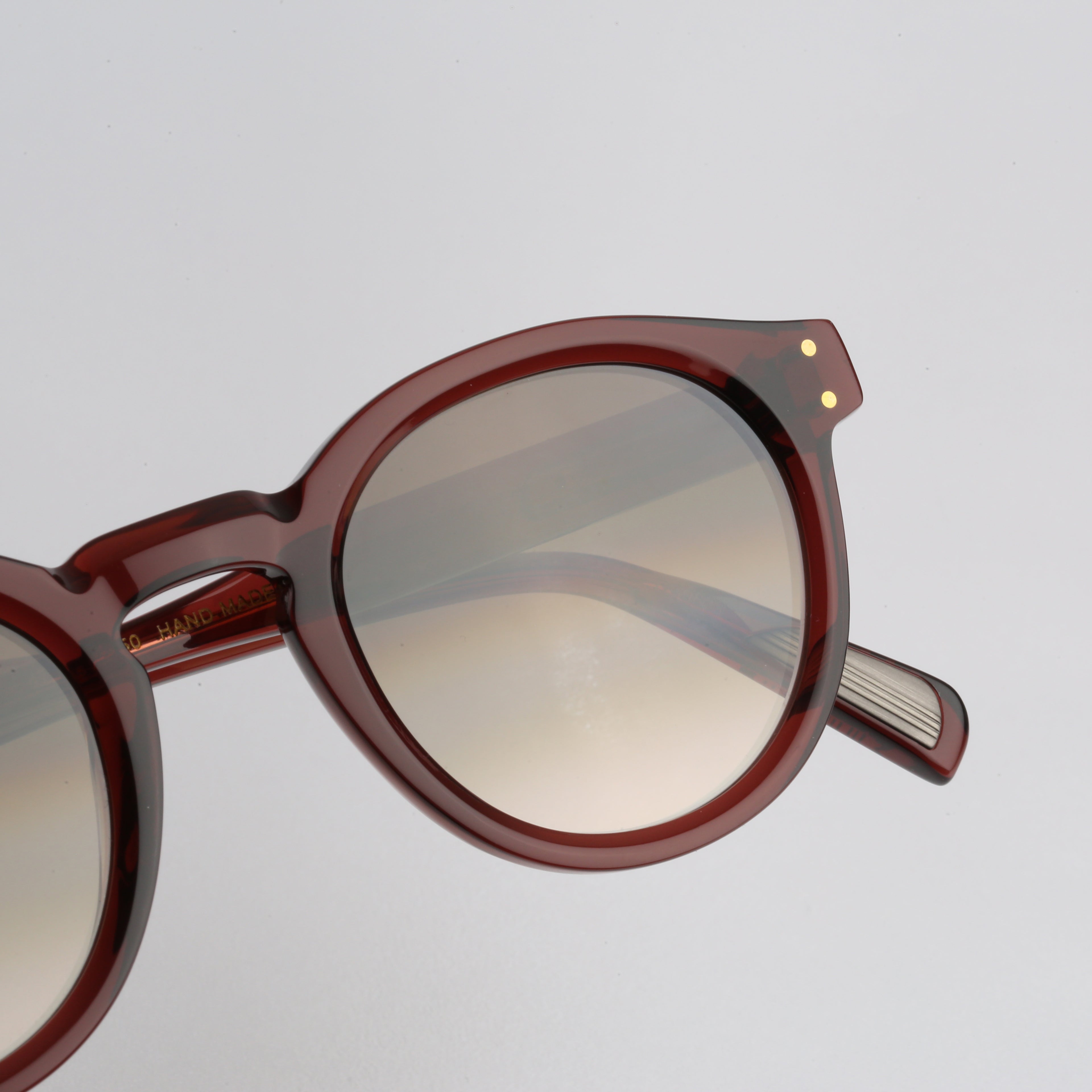 #Couleur_Crystal Red Brown