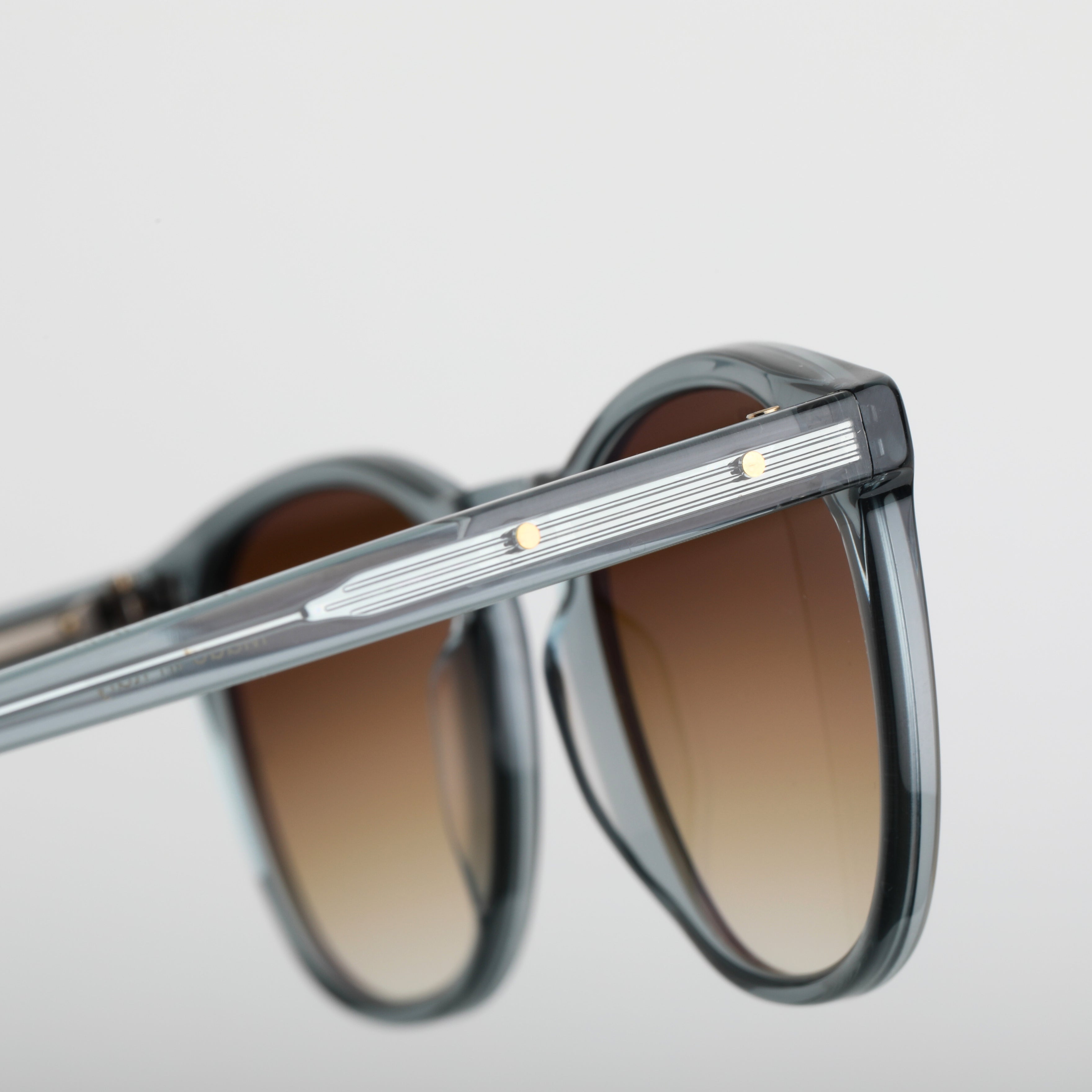 #Couleur_Crystal Blue