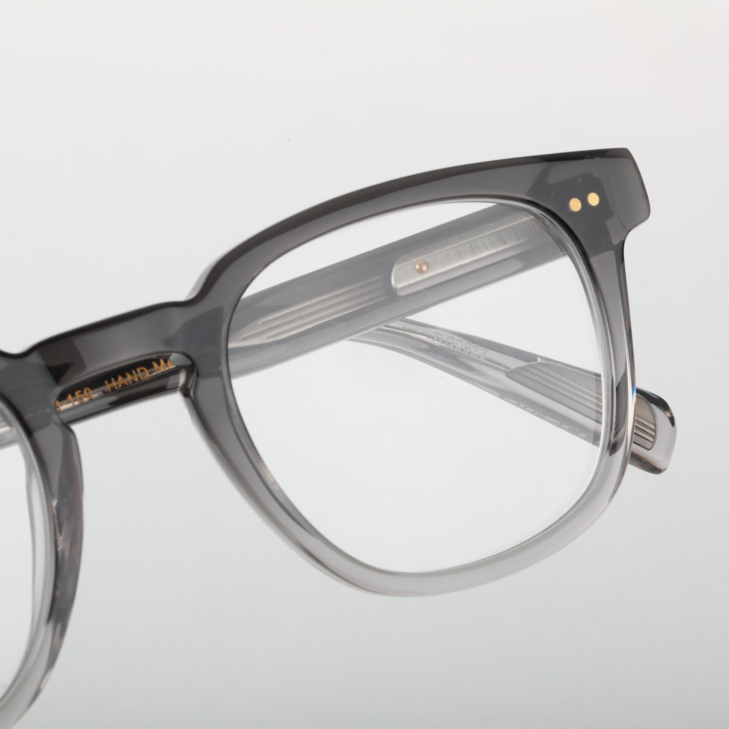 #Couleur_Black to Crystal