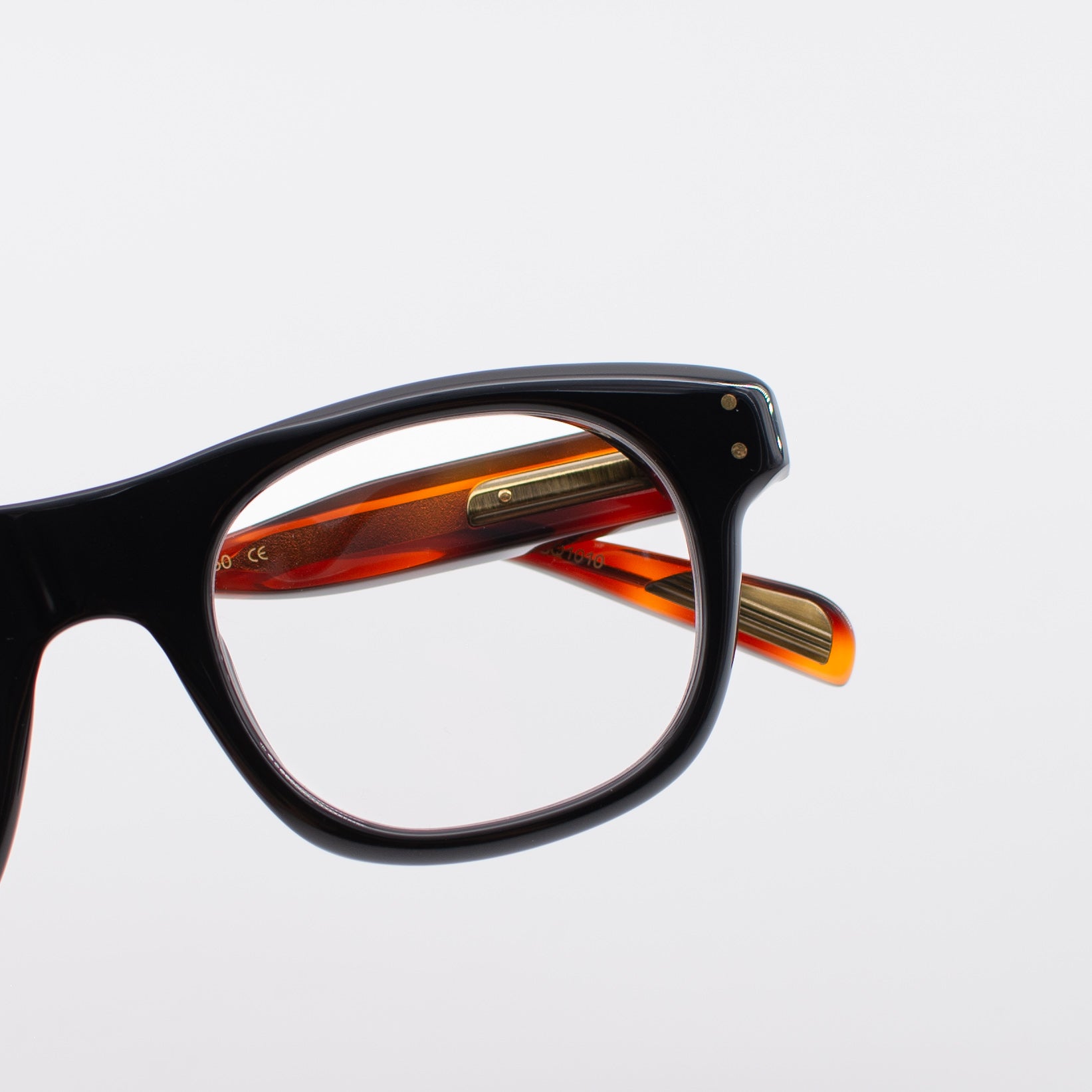 #Couleur_Black & Tortoise Temples