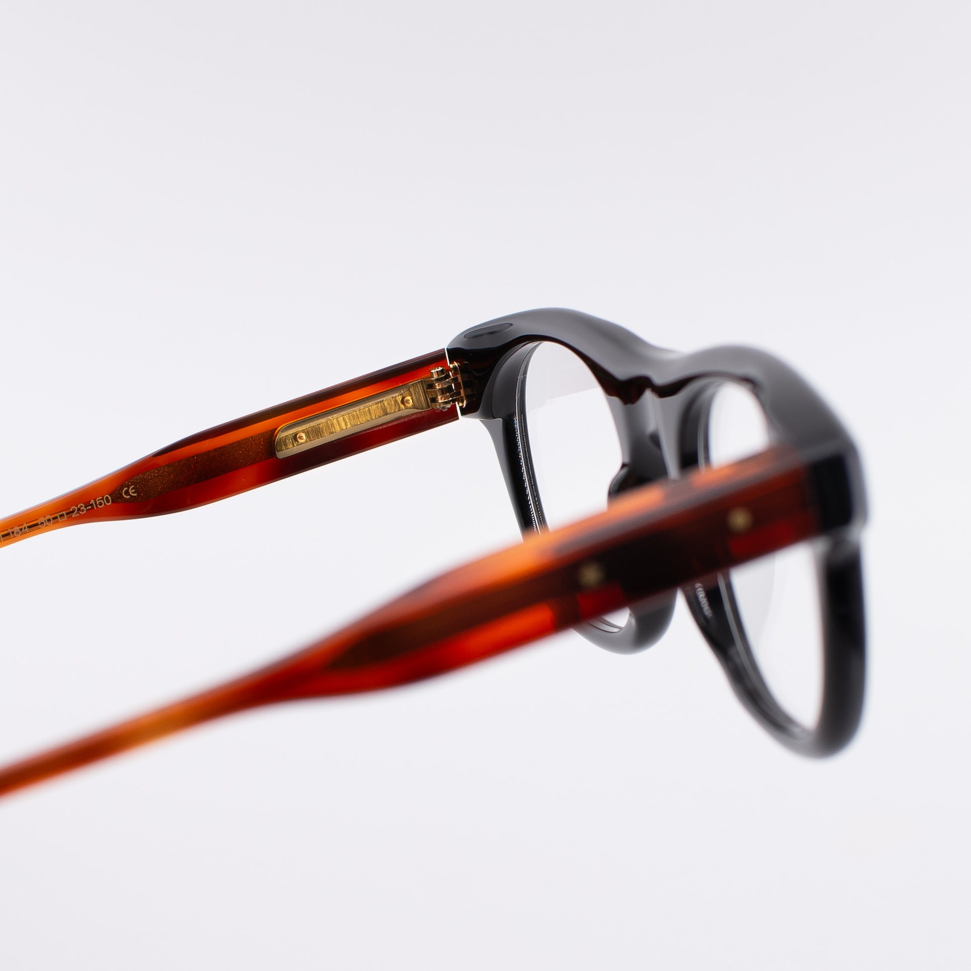 #Couleur_Black & Tortoise Temples